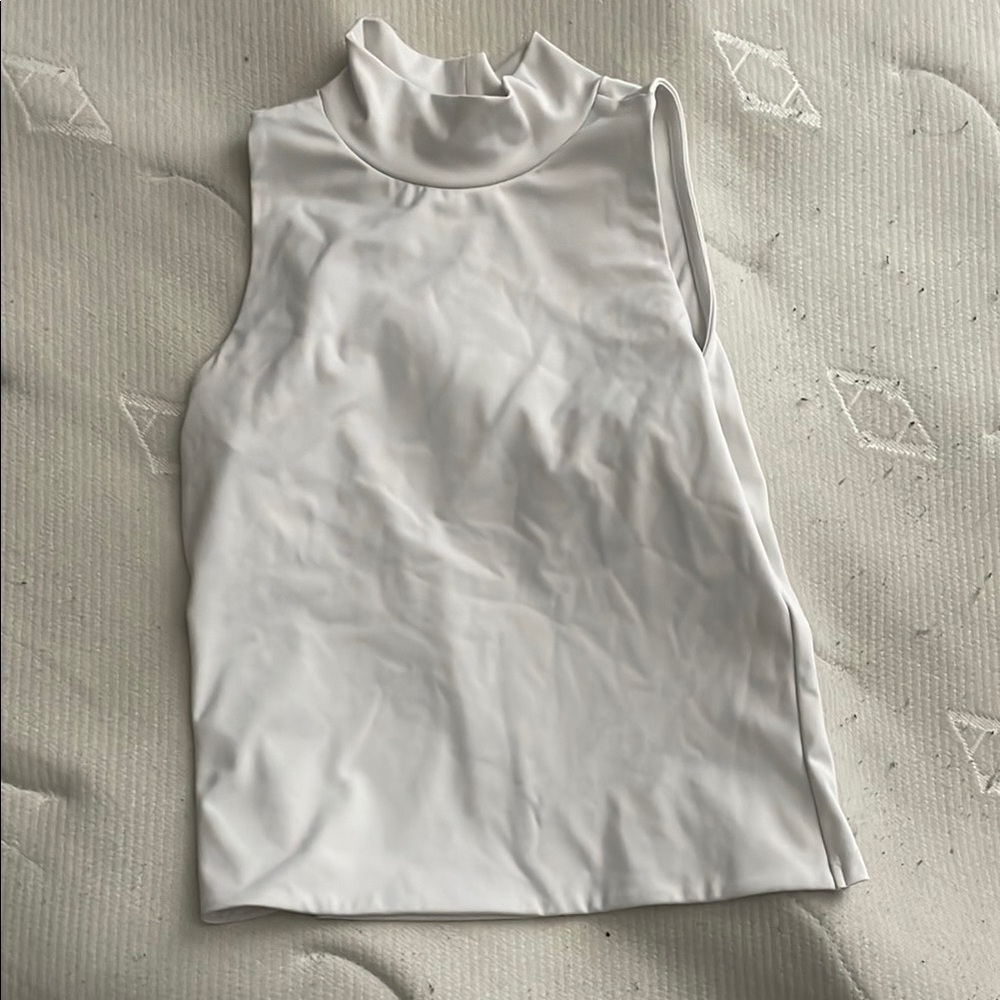 Elegant White Sleeveless Top